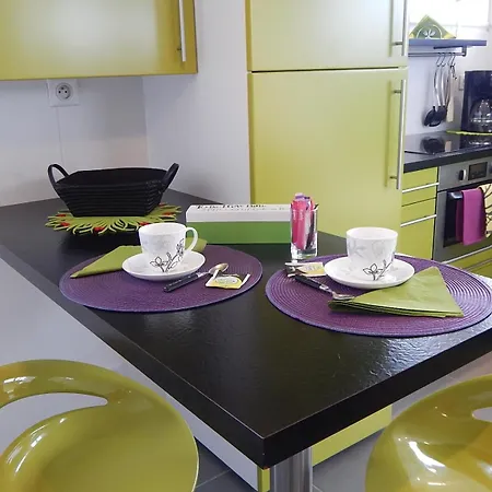 Holiday home Gite Ginou Daniel Lintevert Cleguerec